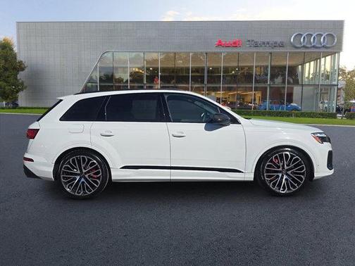 2025 Audi SQ7 4.0T Prestige