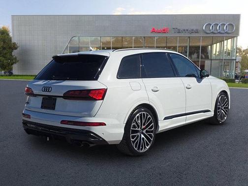 2025 Audi SQ7 4.0T Prestige