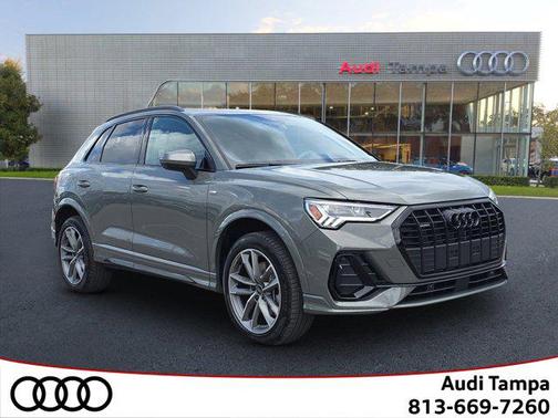 2025 Audi Q3 Premium 45 TFSI S line quattro Tiptronic
