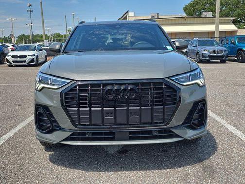 2025 Audi Q3 Premium 45 TFSI S line quattro Tiptronic