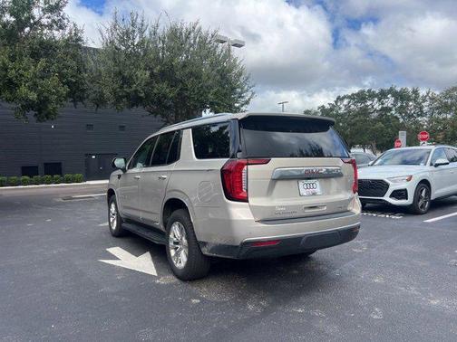 2021 GMC Yukon SLT