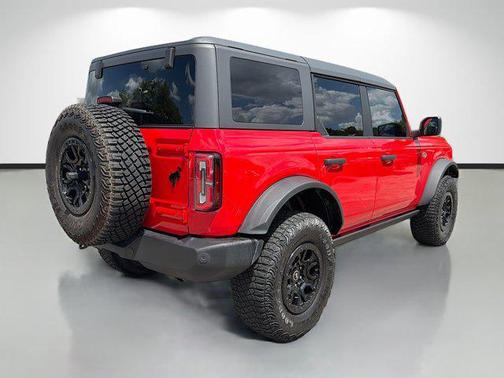 Race Red 2023 Ford Bronco Wildtrak