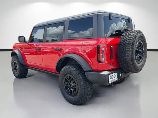 Race Red 2023 Ford Bronco Wildtrak
