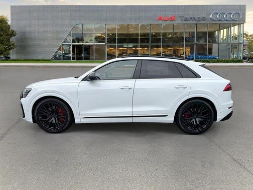 Glacier White Metallic 2026 Audi SQ8 4.0T Premium Plus