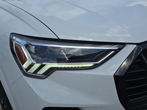 2025 Audi Q3 45 S line Premium Plus