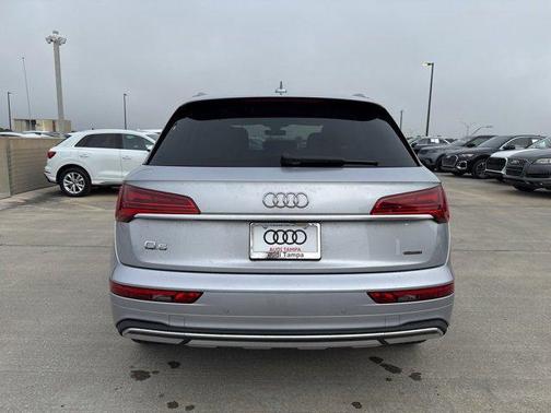 2023 Audi Q5 40 Premium