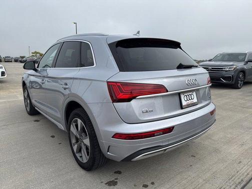 2023 Audi Q5 40 Premium