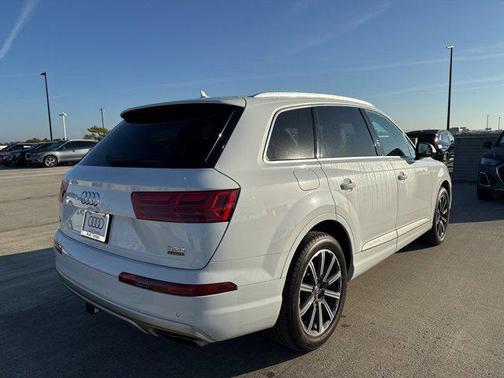 2017 Audi Q7 3.0T Premium