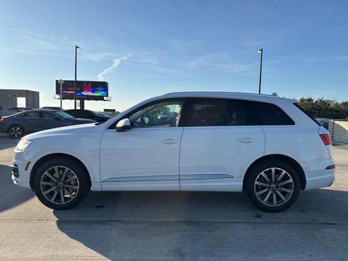 2017 Audi Q7 3.0T Premium