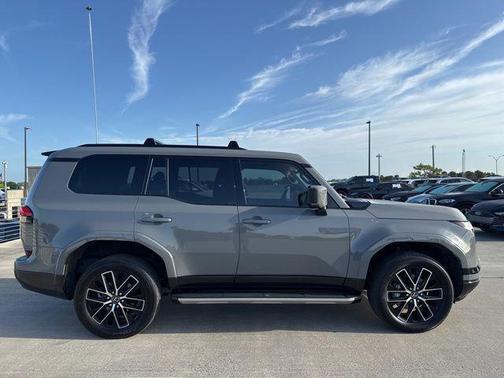 Incognito 2024 Lexus GX 550 Premium+