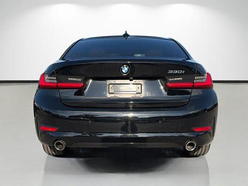 Jet Black 2021 BMW 330 330i