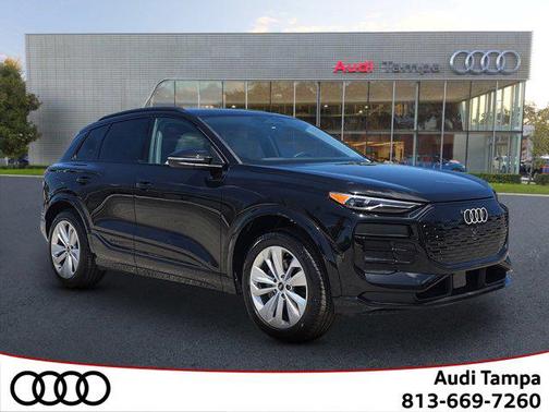 2025 Audi Q6 e-tron Premium
