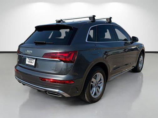 2023 Audi Q5 45 S line Premium