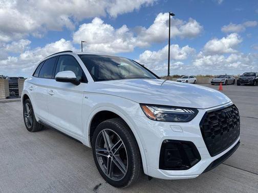 2023 Audi Q5 e 55 S line Prestige