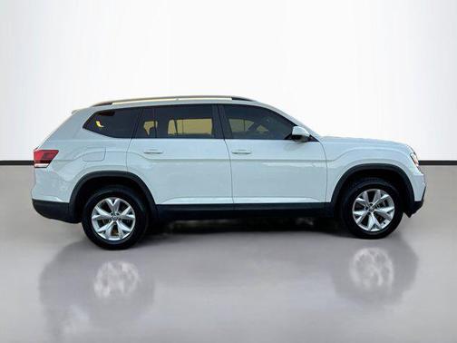 2018 Volkswagen Atlas 2.0T SE w/Technology