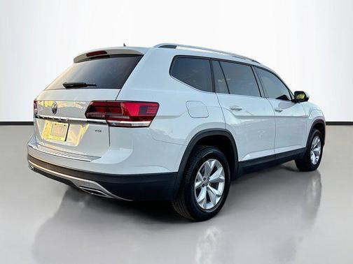 2018 Volkswagen Atlas 2.0T SE w/Technology