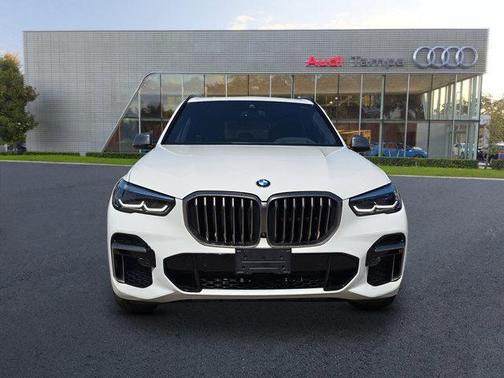 2023 BMW X5 M50i