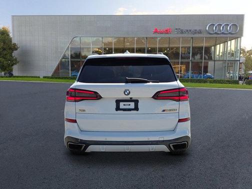 2023 BMW X5 M50i