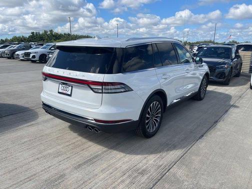 2022 Lincoln Aviator Reserve