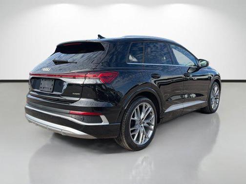 2026 Audi Q4 e-tron Premium Plus 55 quattro