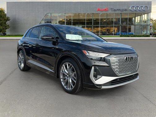 2026 Audi Q4 e-tron Premium Plus 55 quattro