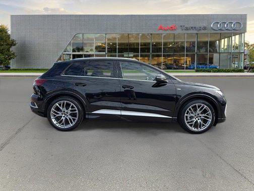 2026 Audi Q4 e-tron Premium Plus 55 quattro