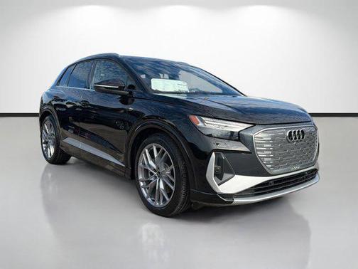 2026 Audi Q4 e-tron Premium Plus 55 quattro