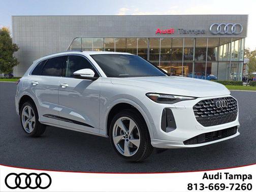 2025 Audi Q5 Premium Plus