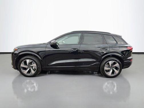 2025 Audi Q6 e-tron Premium Plus quattro