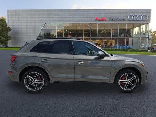 2025 Audi Q5 55 S line Premium Plus