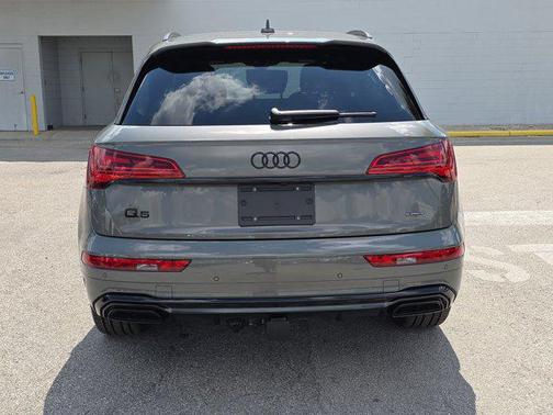 2025 Audi Q5 55 S line Premium Plus