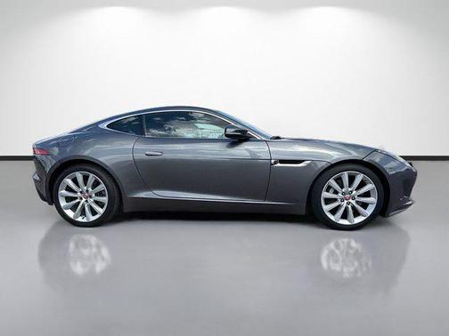 2017 Jaguar F-TYPE Premium