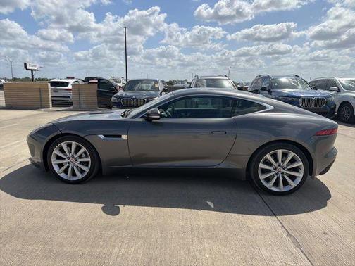 2017 Jaguar F-TYPE Premium