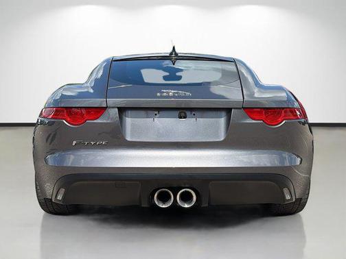 2017 Jaguar F-TYPE Premium