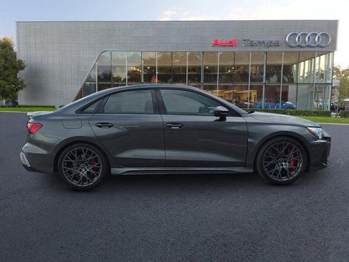 2025 Audi RS 3 2.5T (S tronic)