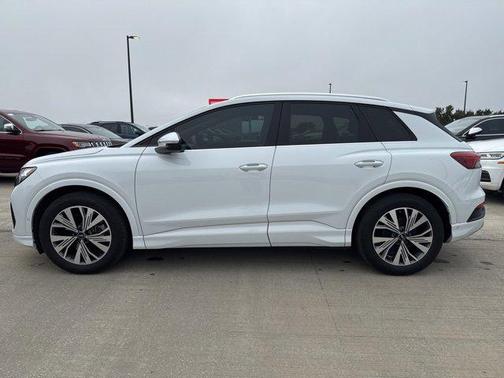 2023 Audi Q4 e-tron Premium Plus