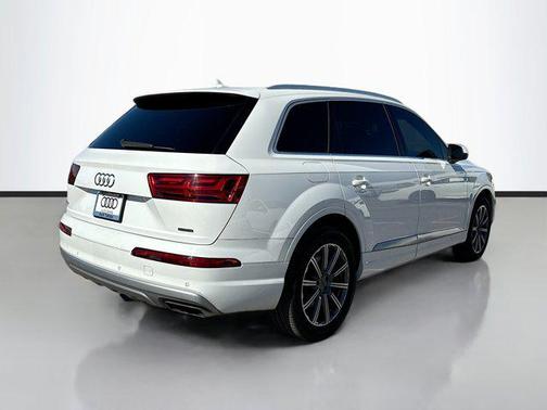 2018 Audi Q7 2.0T Premium Plus