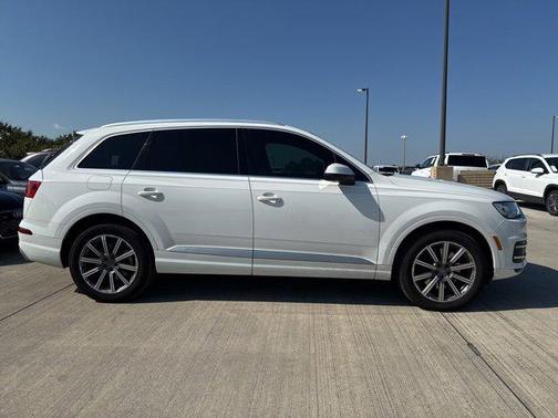 2018 Audi Q7 2.0T Premium Plus
