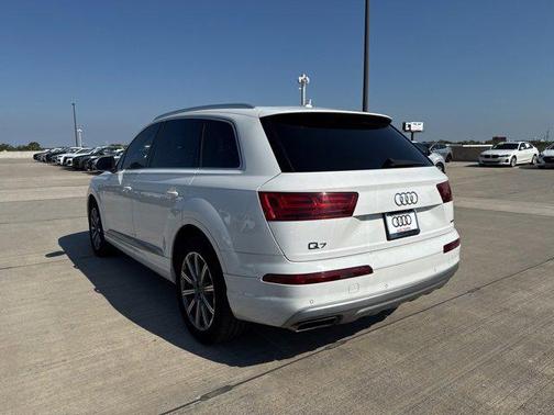 2018 Audi Q7 2.0T Premium Plus