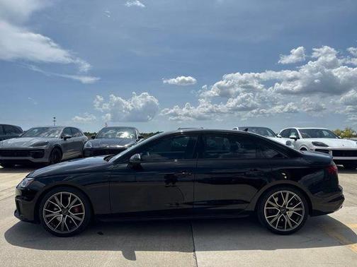 Mythos Black Metallic 2023 Audi S4 Premium Plus TFSI quattro Tiptronic