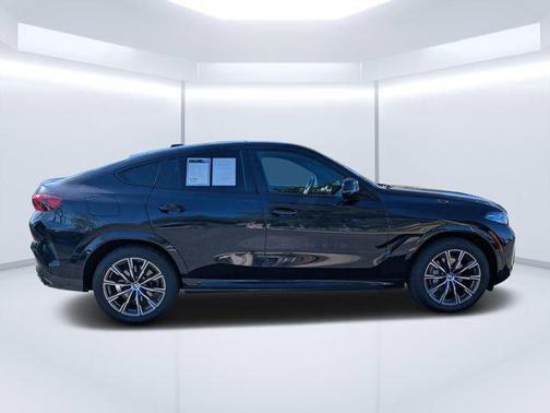 2025 BMW X6 xDrive40i