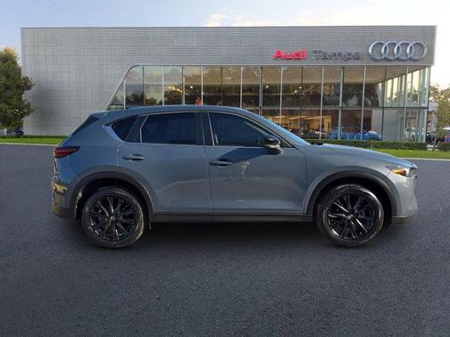 2022 Mazda CX-5 Carbon Edition