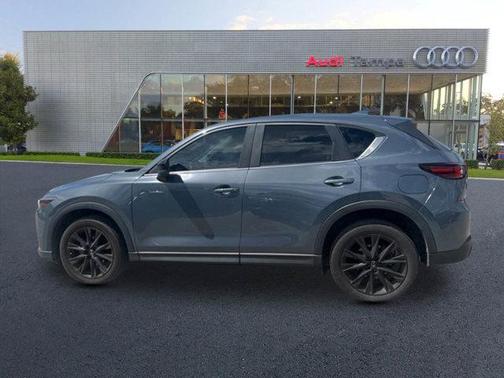 2022 Mazda CX-5 Carbon Edition