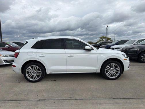 2018 Audi Q5 2.0T Prestige