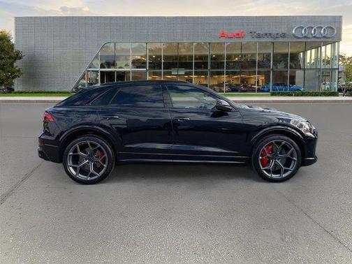 2026 Audi RS Q8 4.0T