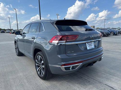2023 Volkswagen Atlas Cross Sport 3.6L V6 SEL Premium R-Line