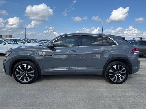 2023 Volkswagen Atlas Cross Sport 3.6L V6 SEL Premium R-Line