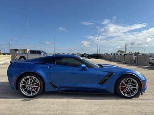 Elkhart Lake Blue Metallic 2019 Chevrolet Corvette Grand Sport
