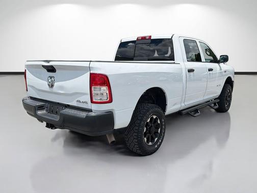 Bright White Clearcoat 2021 RAM 2500 Tradesman Crew Cab 4x4 6'4' Box