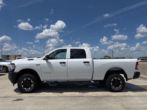 Bright White Clearcoat 2021 RAM 2500 Tradesman Crew Cab 4x4 6'4' Box